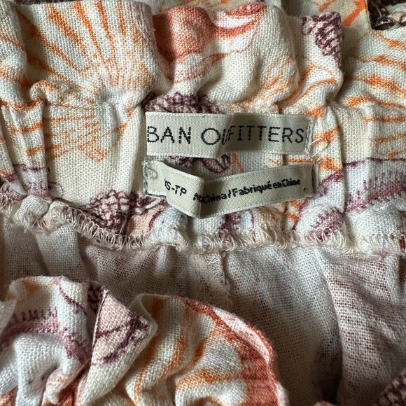 Urban Outfitters Top and Shorts Set, size S - Picture 7 of 7
